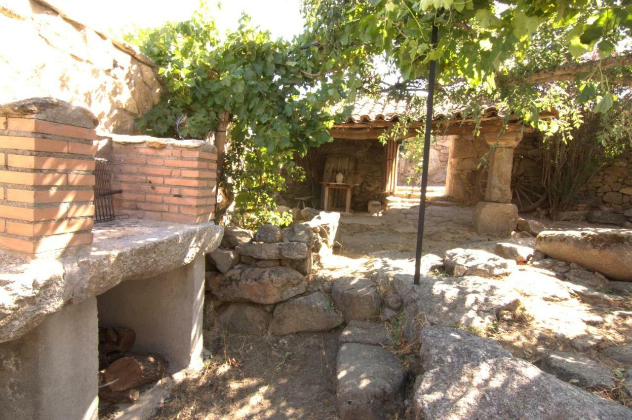 Casas Rurales Lalo Y Chelo La Aldehuela Kültér fotó